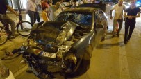 Kırıkkale'de İki Otomobil Kafa Kafaya Çarpıştı Açıklaması 4 Yaralı