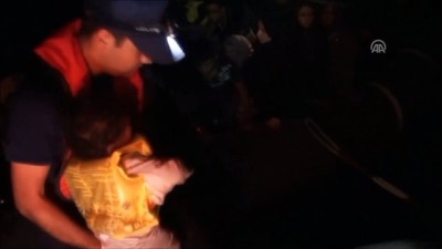 Çeşme Açıklarında 49 Kaçak Göçmen Yakalandı