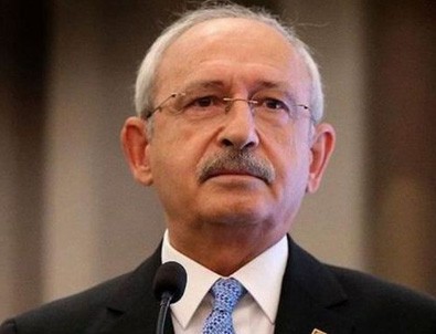 Kılıçdaroğlu 2010 yılında Baykal'a onursal başkanlık teklif etmiş