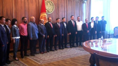 Kırgızistan'dan Kastamonu Üniversitesi Rektörü Aydın'a Üstün Hizmet Ödülü