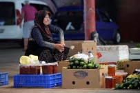 ORGANİK SEBZE - Yenimahalle'de 'Köylü Pazarı' Devam Ediyor