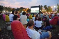 ÇAY BAHÇESİ - Açık Hava Sinemasında Bu Hafta 'Sihirli Müze Ve Ayla'