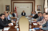 BAYBURT ÜNİVERSİTESİ REKTÖRÜ - Ekonomik Durum Değerlendirme Toplantısı Yapıldı