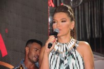 DEMET AKALIN - Giyim Tarzını Eleştirenlere Cevap Verdi