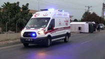 Kaldırıma Çarpan Minibüs Devrildi Açıklaması 2 Yaralı