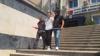SUİKAST SİLAHI - Oto Hırsızı Cezaevi Firarisi Zanlı Rezidansta Suikast Silahıyla Yakalandı