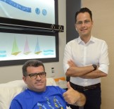 AĞRI KESİCİ - Vücudunda Çeyrek Asırdır Taşıdığı Taştan Kurtuldu