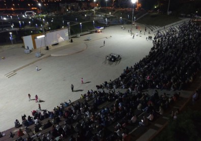 Festivalin 3'Üncü Gününde Ahmet Kural İle Murat Cemcir'den Kahkaha Tufanı