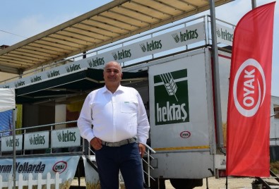 Hektaş'ın Akıllı Tarım Tırı Adana'da Çukurovalı Çiftçilerle Buluştu