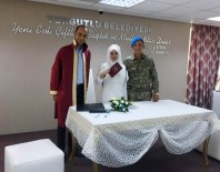 YILLIK İZİN - Kamuflajı Damatlığı Oldu