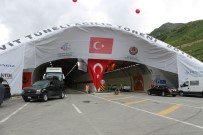 OVİT TÜNELİ - Ovit Tüneli Asfalt Çalışmaları İçin Tek Yönlü Olarak Ulaşıma Kapatıldı