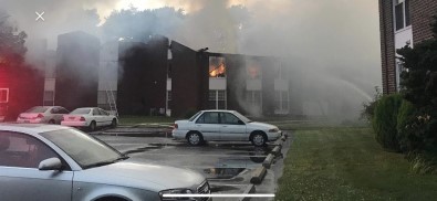 ABD'de Türk Ailelerin Yaşadığı Apartmanda Kompleksinde Yangın Çıktı