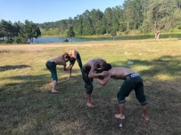 KıRKPıNAR - Biga'da Güreşçiler Antrenmanları Sıklaştırdı