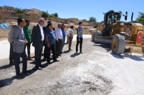 KONUKLU - Demirkol Tekerli Mahallesi'nde Yapılan Çalışmaları İnceledi