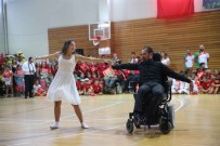 KARŞIYAKA BELEDİYESİ - Karşıyaka'nın Yaz Okullarına Coşkulu Açılış