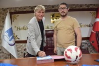 MUSTAFA VURAL - Yunusemre'nin Yeni Teknik Direktörü Mehmet Serol Emlek