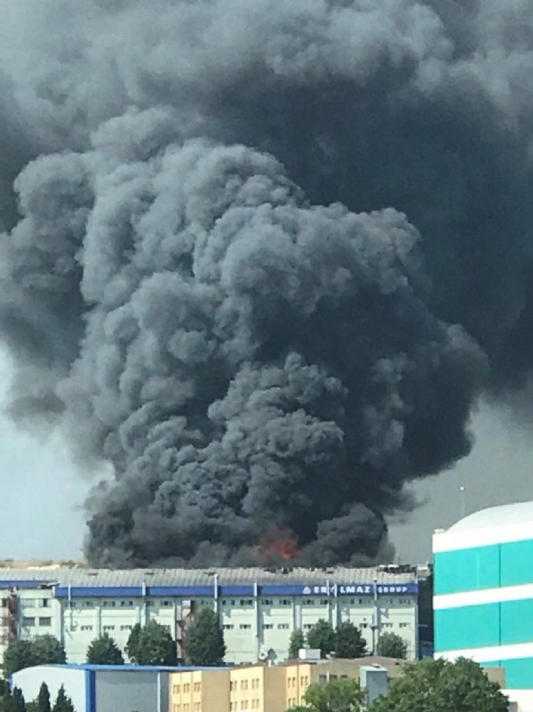 İstanbul Hadımköy’de fabrika yangını!