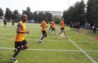 MARTİN LİNNES - Galatasaray'da Oyuncular Dayanıklılık Testinden Geçti