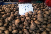 PAZAR ESNAFI - Patates Ve Soğan Fiyatlarında Düşüş