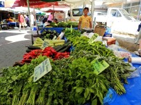 ÇEŞMELI - Taşeronun Kazandığı Fahiş Fiyatlara 'Üretici' Darbesi