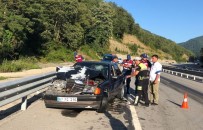 AKBÜK - Zonguldak'ta Trafik Kazası Açıklaması 2 Yaralı