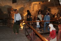 ŞAHINBEY BELEDIYESI - Milli Mücadele Müzesi Ziyaretçilerini Duygulandırıyor