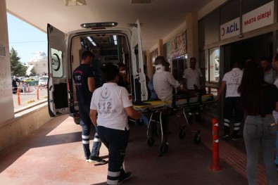 Şanlıurfa'da Otomobiller Çarpıştı Açıklaması 5 Yaralı