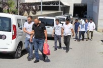 SİGARA KAÇAKÇILIĞI - Sigara Kaçakçılığından Gözaltına Alınan 6 Kişi Adliyeye Sevk Edildi