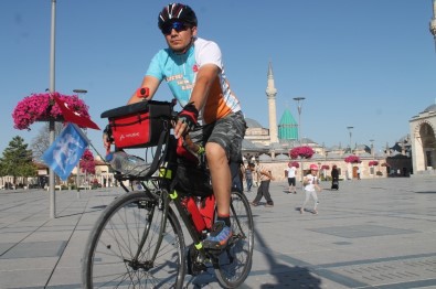 Alanya'dan Sultan Alaaddin'i Anmak İçin Bisikletle Konya'ya Geldi