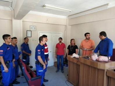 Alaşehir'de Jandarması İlk Yardım Eğitiminden Geçti