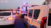 İzmir'de Motosiklet Kazası Açıklaması 1 Ölü, 1 Yaralı