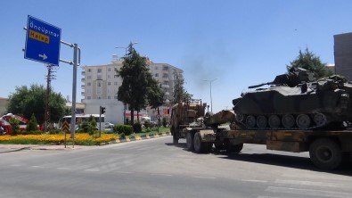 Münbiç İle Tel Rıfat sınırına mekanize birlikleri gönderildi