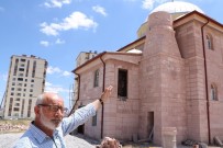 ACıPıNAR - Para Bitince Cami Minaresiz Kaldı