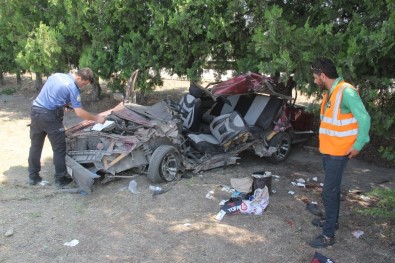 Adana'da Trafik Kazası 1'İ Bebek Açıklaması 2 Ölü