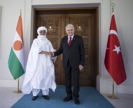 NIJER - Başbakan Yıldırım, Nijer Başbakanı İle Görüştü