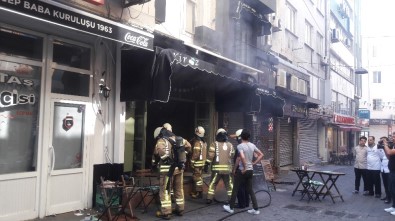 Beşiktaş Çarşı'da Yangın Paniği