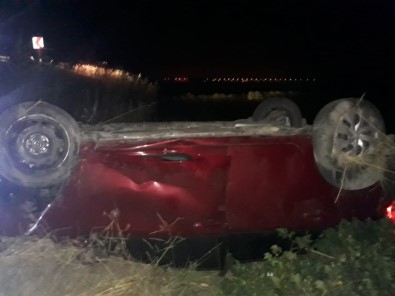 Ceyhan'da Trafik Kazası Açıklaması 2 Yaralı