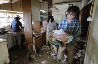 TOPRAK KAYMASI - Japonya’daki sel felaketinde ölü sayısı 81’e yükseldi
