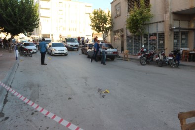 Kahvehanede Alacak Verecek Kavgası Açıklaması 2 Yaralı