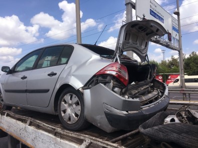Küçükçekmece'deki Zincirleme Kaza Trafiği Felç Etti
