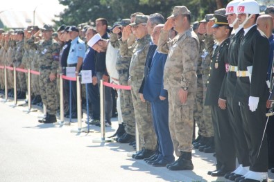 Şehit Uzman Çavuş Korkut'un Cenazesi Memleketine Uğurlandı