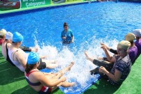 ÖZLEM ÇERÇIOĞLU - Büyükşehirden Portatif Yüzme Havuzu