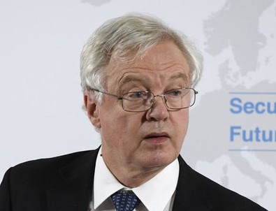 İngiltere Brexit Bakanı Davis istifa etti