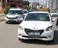 ŞEYH ŞAMIL - Otomobil Çarptığı İşçi Ağır Yaralandı