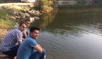 GIDA TARIM VE HAYVANCILIK BAKANLIĞI - Tarsus'taki Göletleri 10 Bin Sazan Yavrusu Bırakıldı