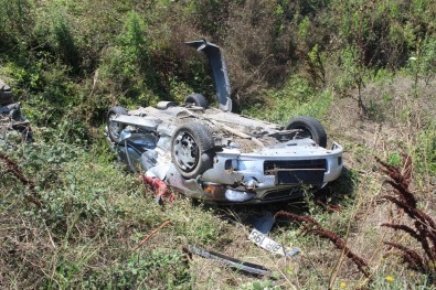 Tekirdağ'da Virajı Alamayan Otomobil Tarlaya Uçtu Açıklaması 2 Yaralı