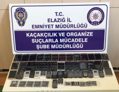 Elazığ'da 46 Adet  Kaçak Telefon Ele Geçirildi