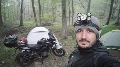 Motosiklet ata çarptı: 1 ölü