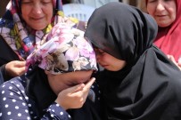 PKK'nın Bombalı Saldırısında Şehit Olan Anne Ve Bebeği Son Yolculuğuna Uğurlanıyor