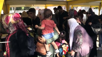 Suriyeliler Bayram İçin Ülkelerine Gitmeye Başladı